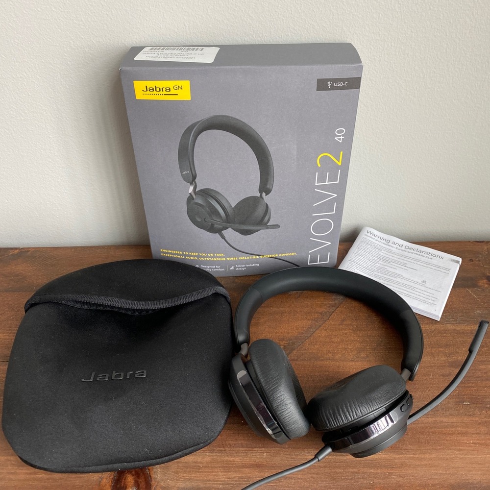 Jabra Evolve2 40 Wired USB-C UC Stereo Headset Black 24089-989-899
